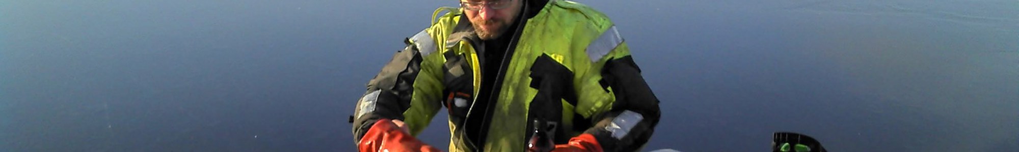 Stig Paa Sjaelsoe Med Is
